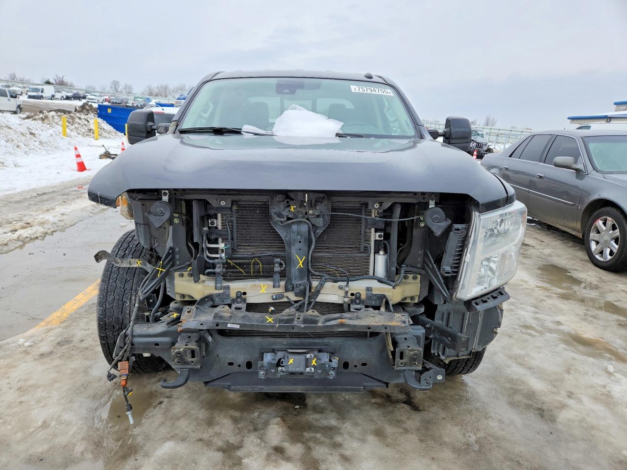 2020 Nissan Titan SV
