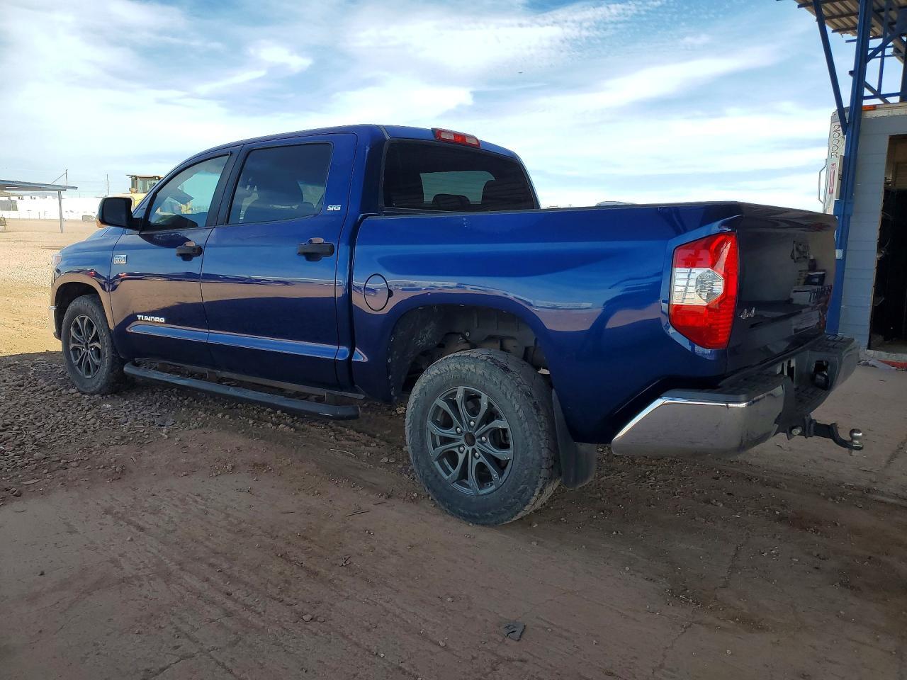 2014 Toyota Tundra SR5