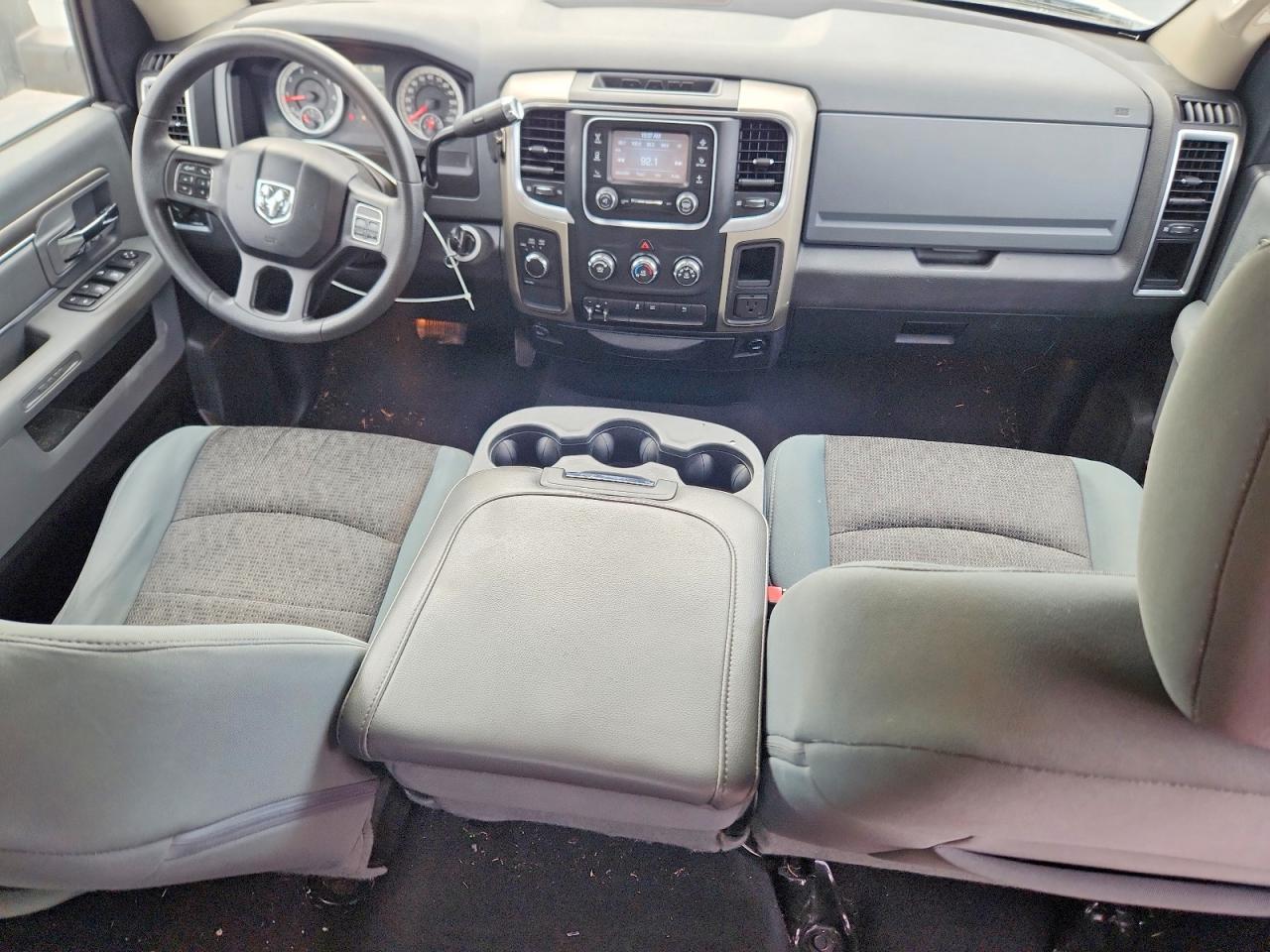 2013 Dodge RAM 1500 SLT