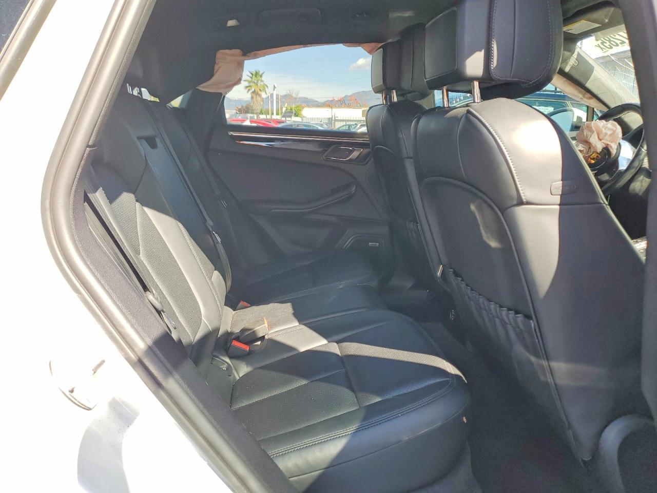 2021 Porsche Macan s