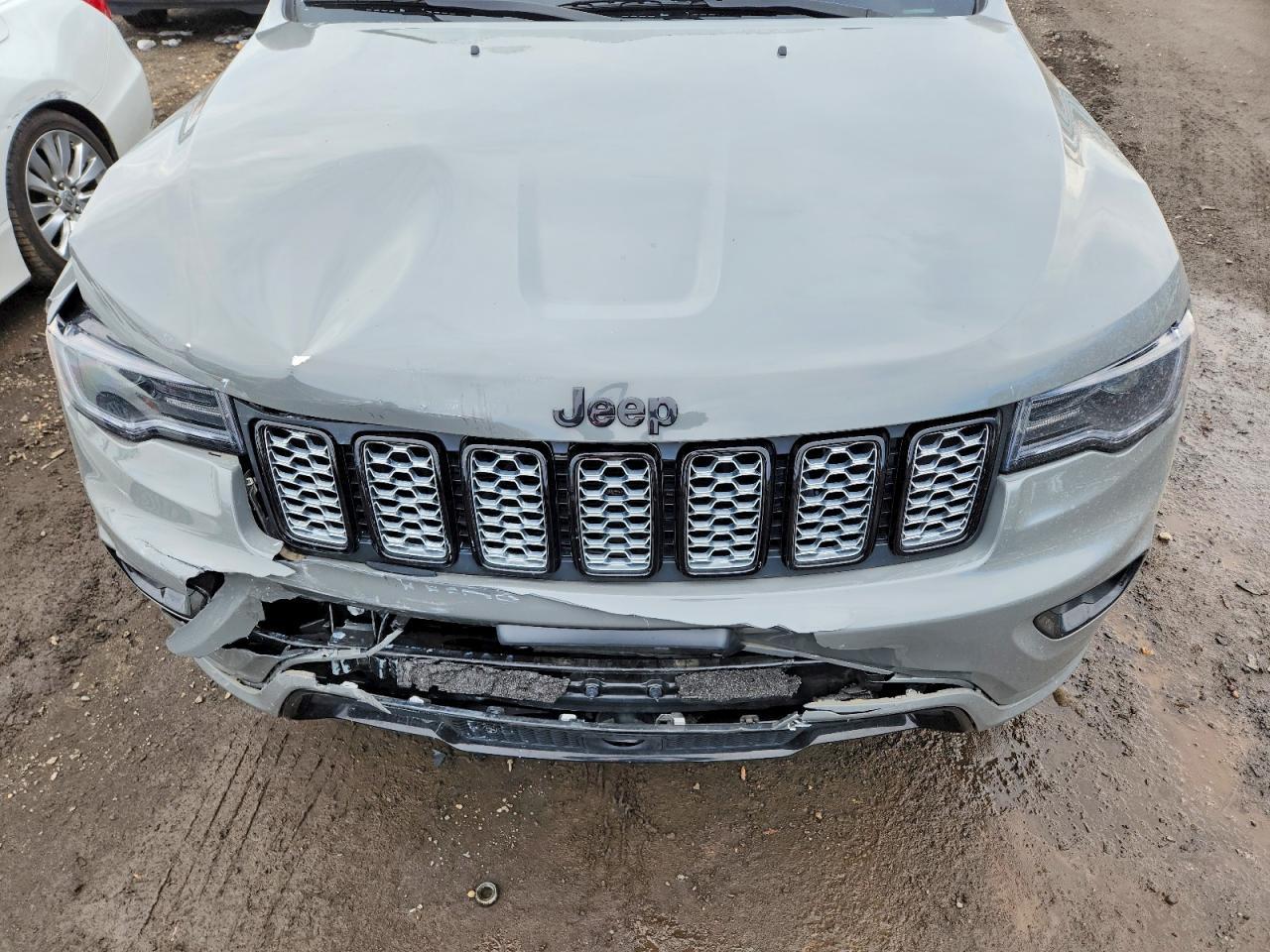 2022 Jeep Grand Cherokee Laredo e