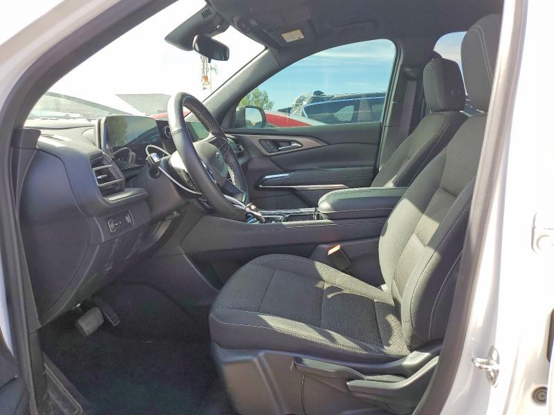 2024 Chevrolet Traverse ls