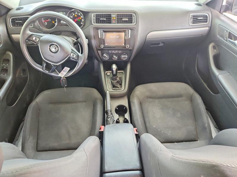 2016 Volkswagen Jetta se