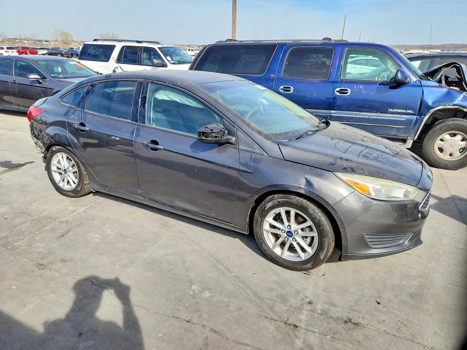 2016 Ford Focus se