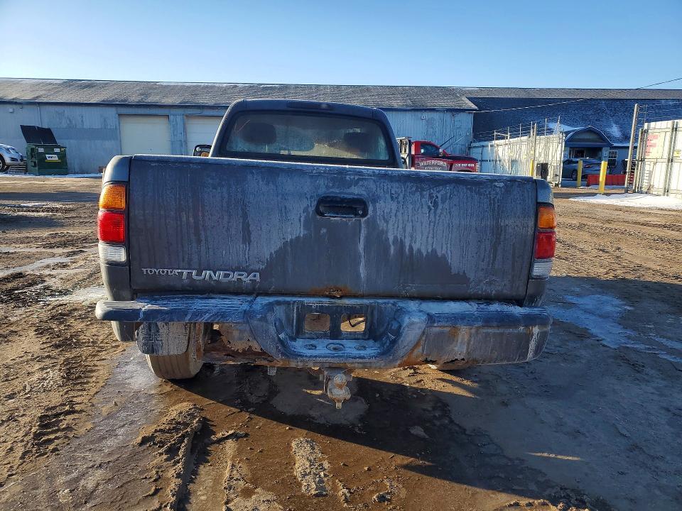 2004 Toyota Tundra Base