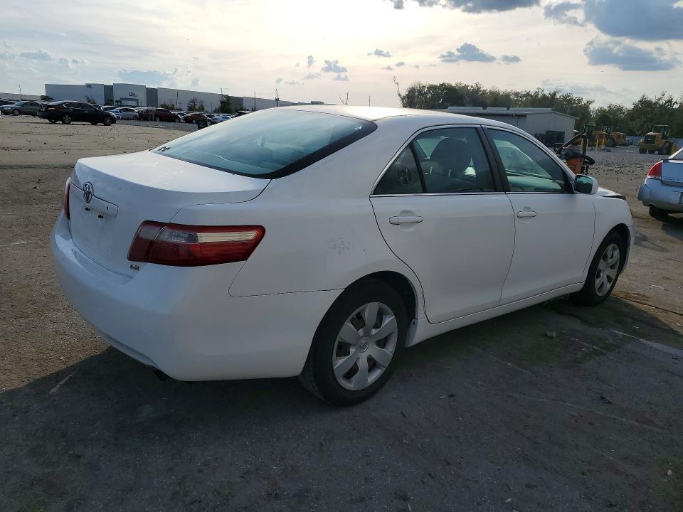 2007 Toyota Camry le