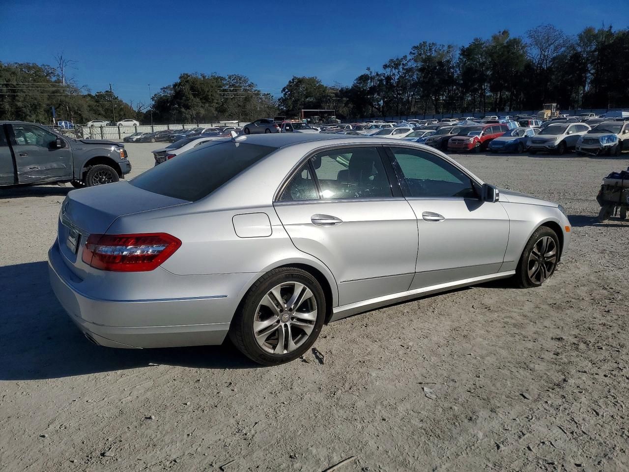 2011 Mercedes-Benz E 350