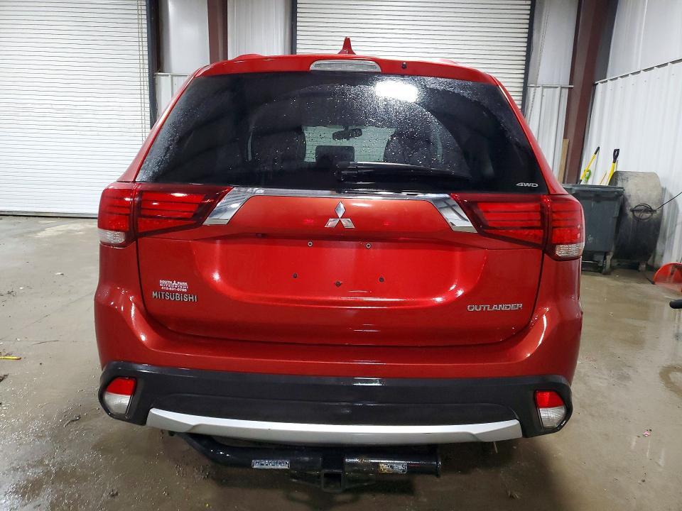 2018 Mitsubishi Outlander se