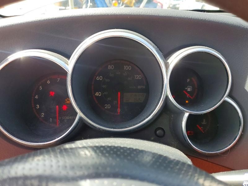 2004 Toyota Matrix Base