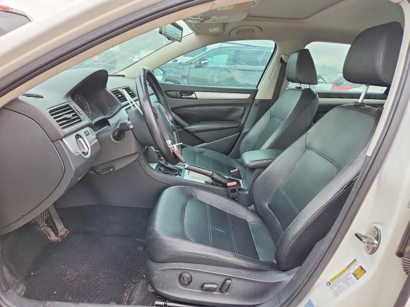 2012 Volkswagen Passat se