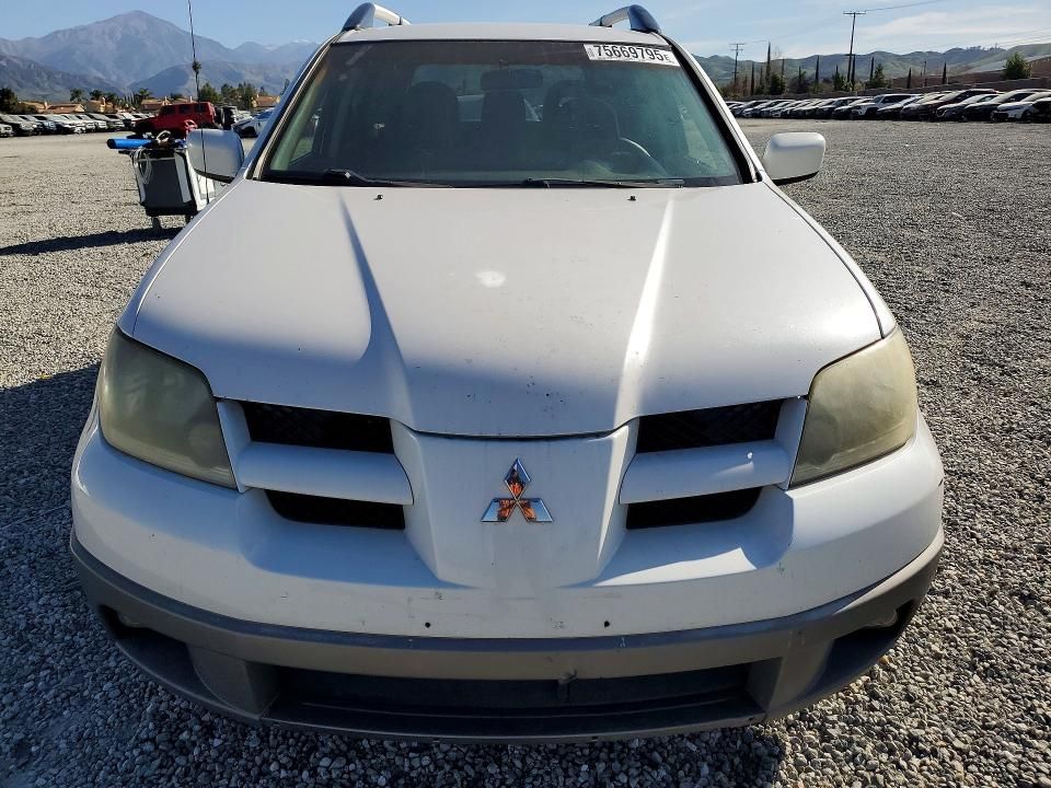 2003 Mitsubishi Outlander xls