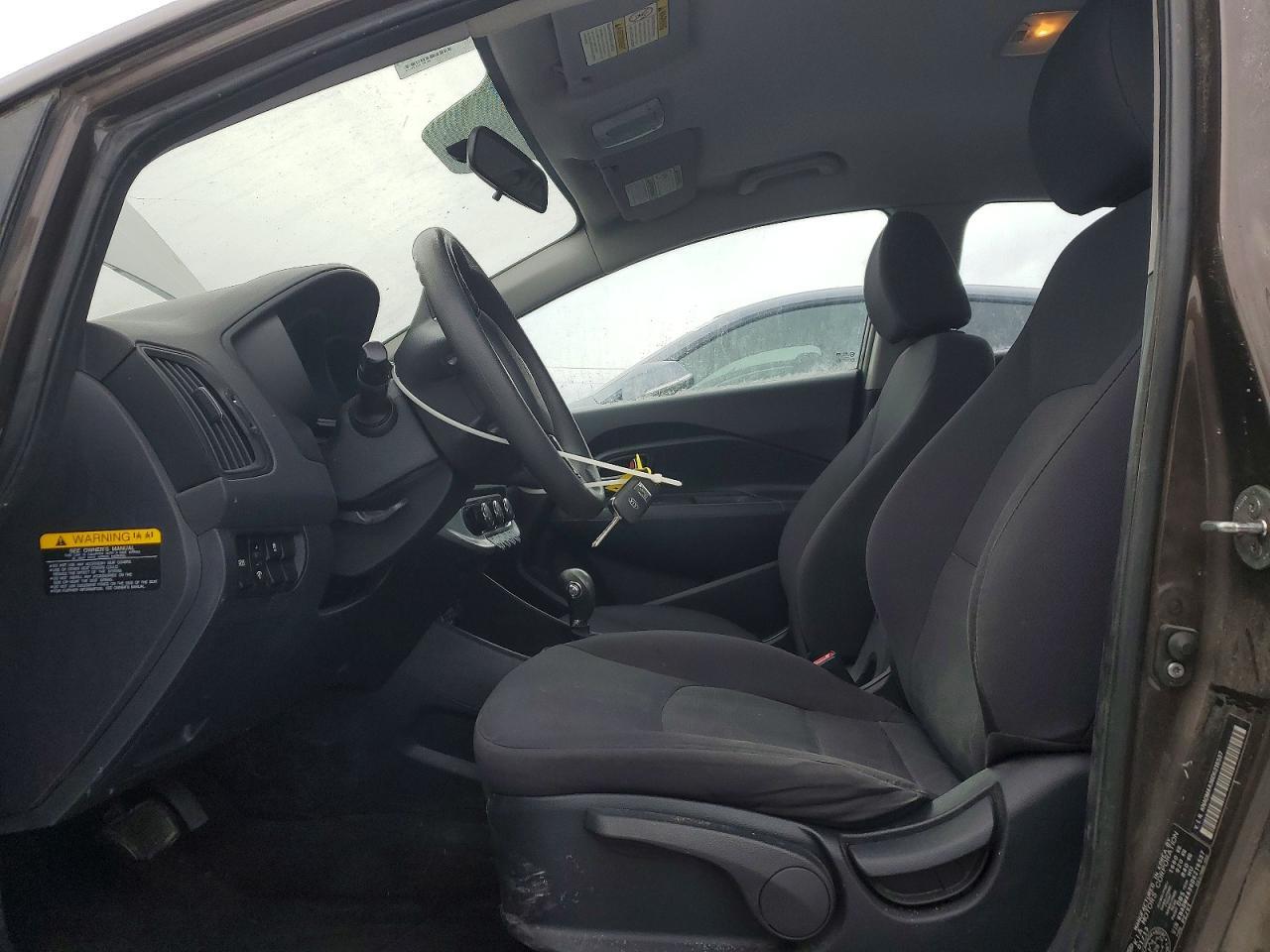 2013 KIA Rio lx