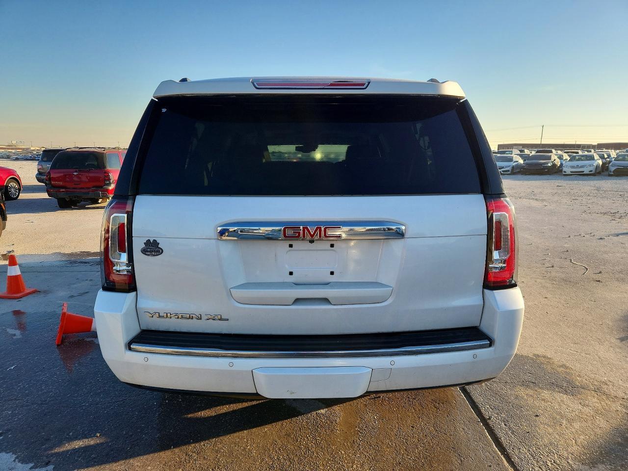 2016 GMC Yukon xl Denali