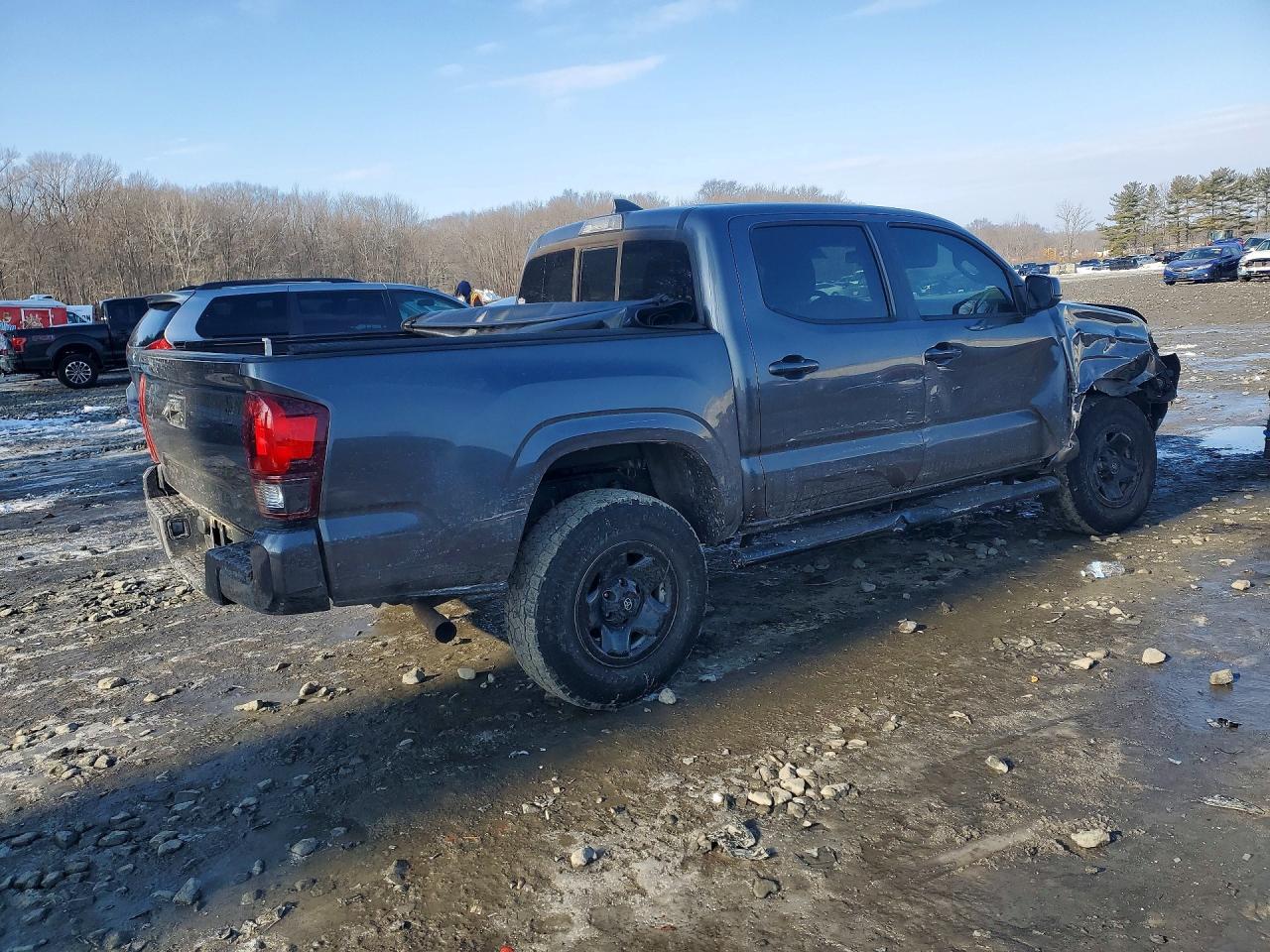 2019 Toyota Tacoma SR