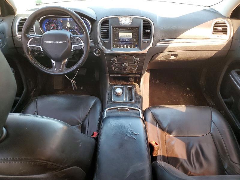 2016 Chrysler 300 Limited