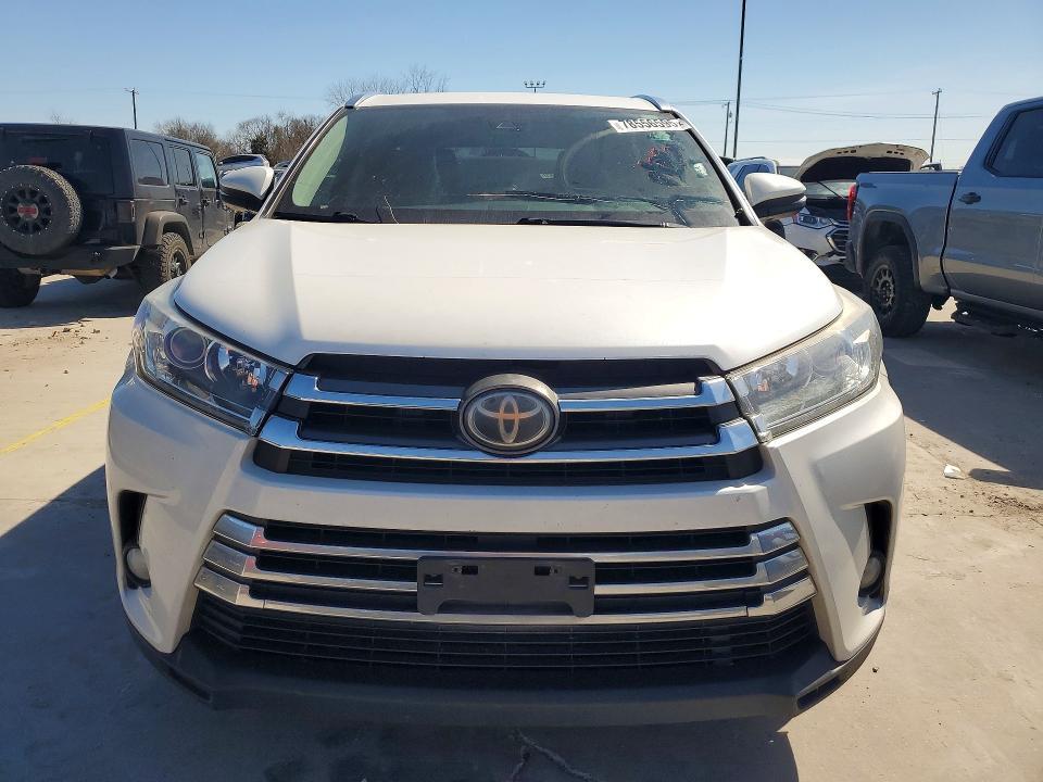 2017 Toyota Highlander Limited