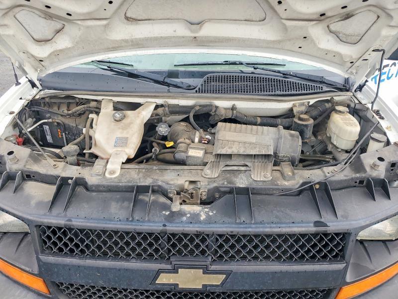 2015 Chevrolet Express 2500 Cargo Utility / Service Van