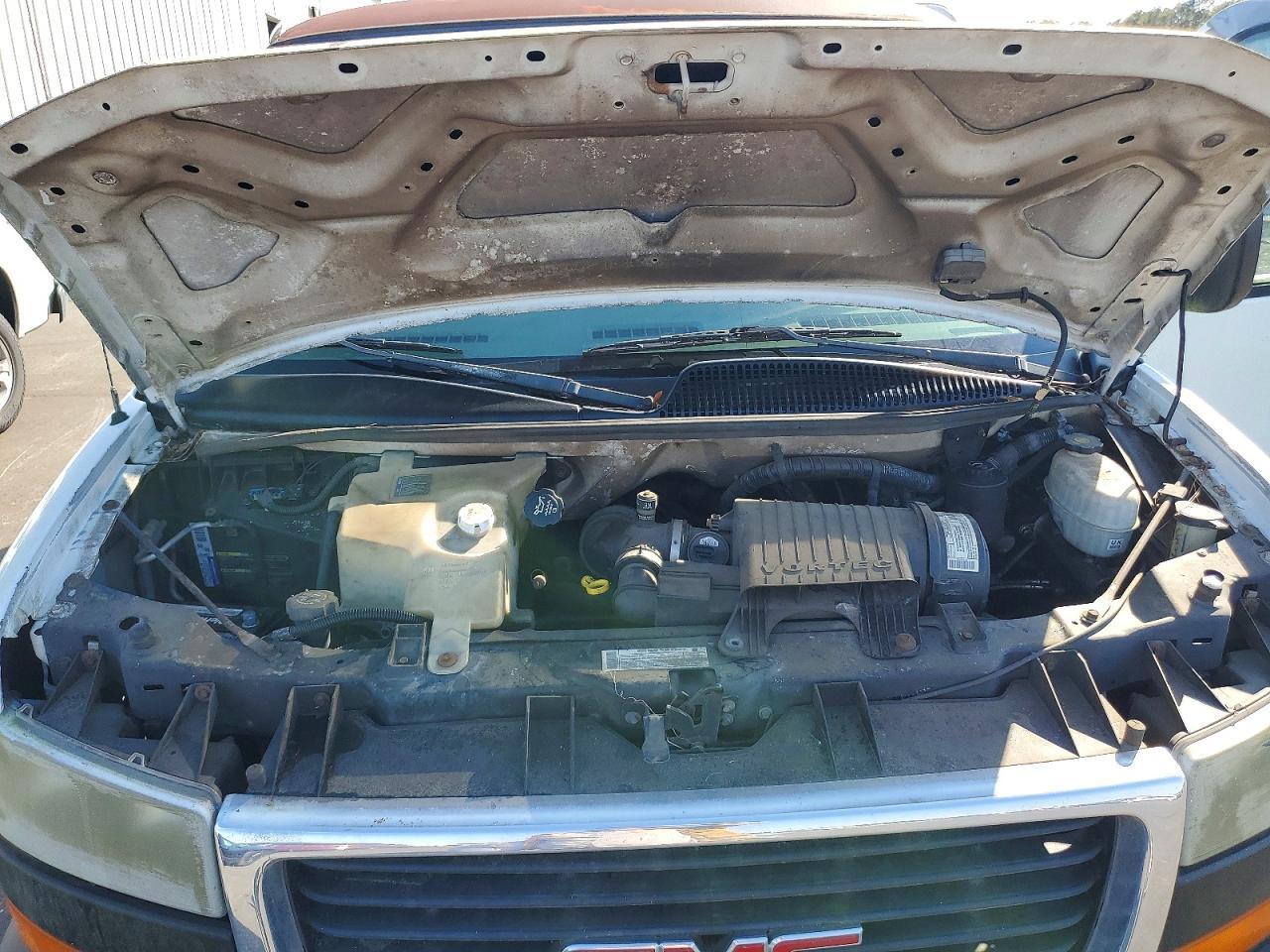 2003 GMC Savana G3500