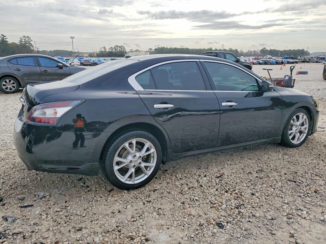 2013 Nissan Maxima s
