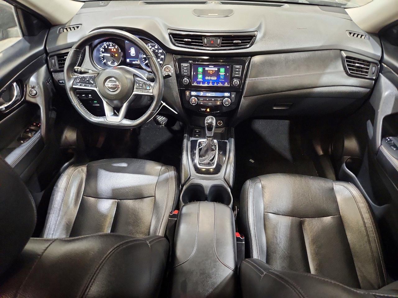 2020 Nissan Rogue sl