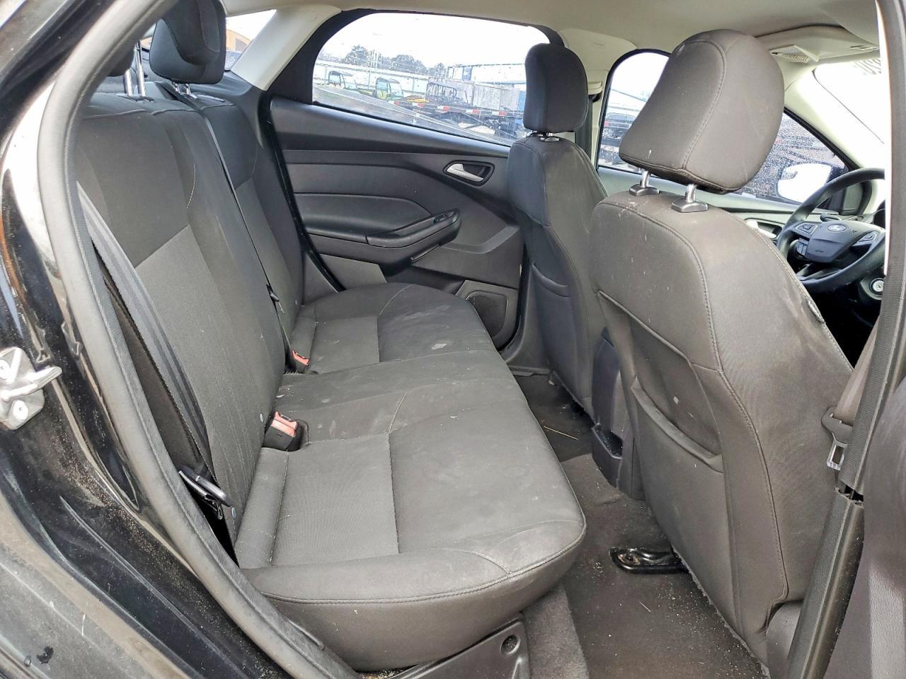 2015 Ford Focus se