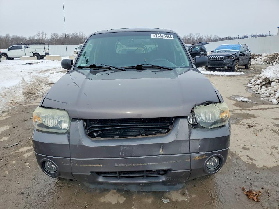 2005 Ford Escape Limited