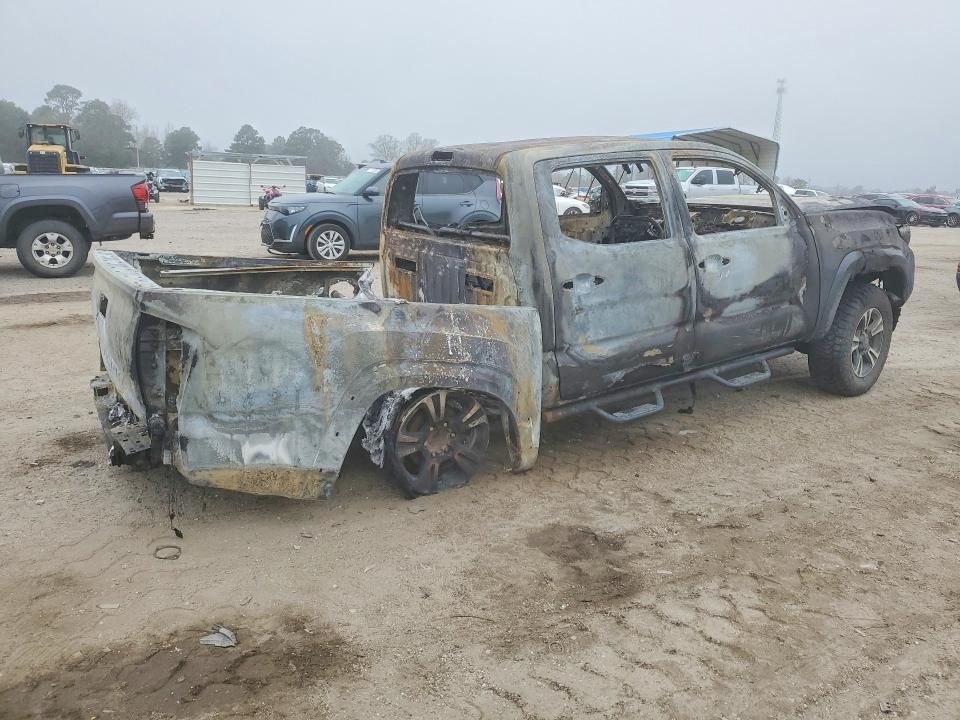 2017 Toyota Tacoma Double cab