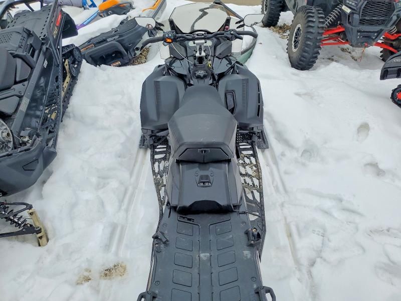 2021 Skidoo Oeth Renegade X