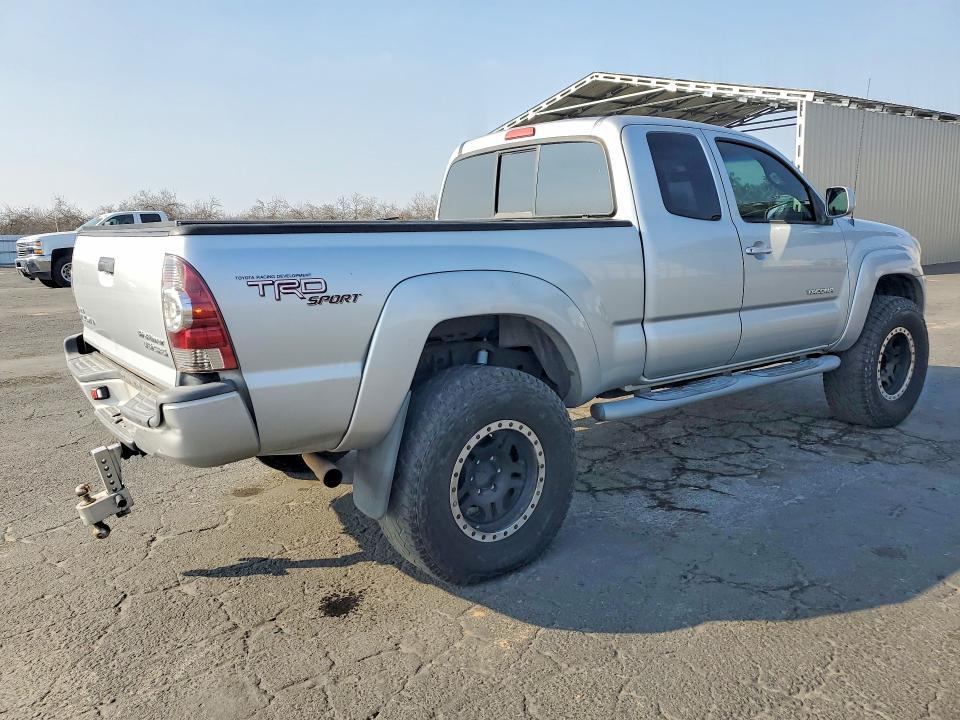 2005 Toyota Tacoma Prerunner Access cab