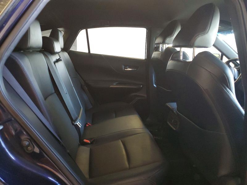 2022 Toyota Venza le