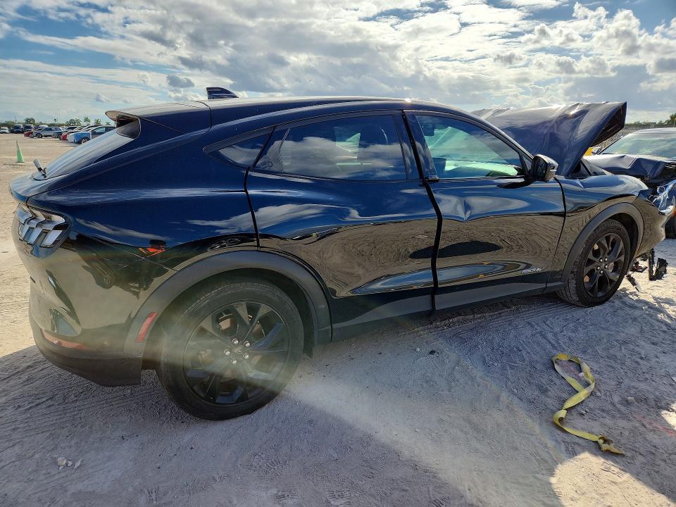 2024 Ford Mustang Mach-e Select