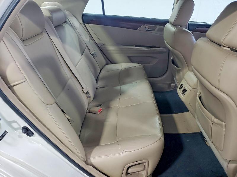 2011 Toyota Avalon Base