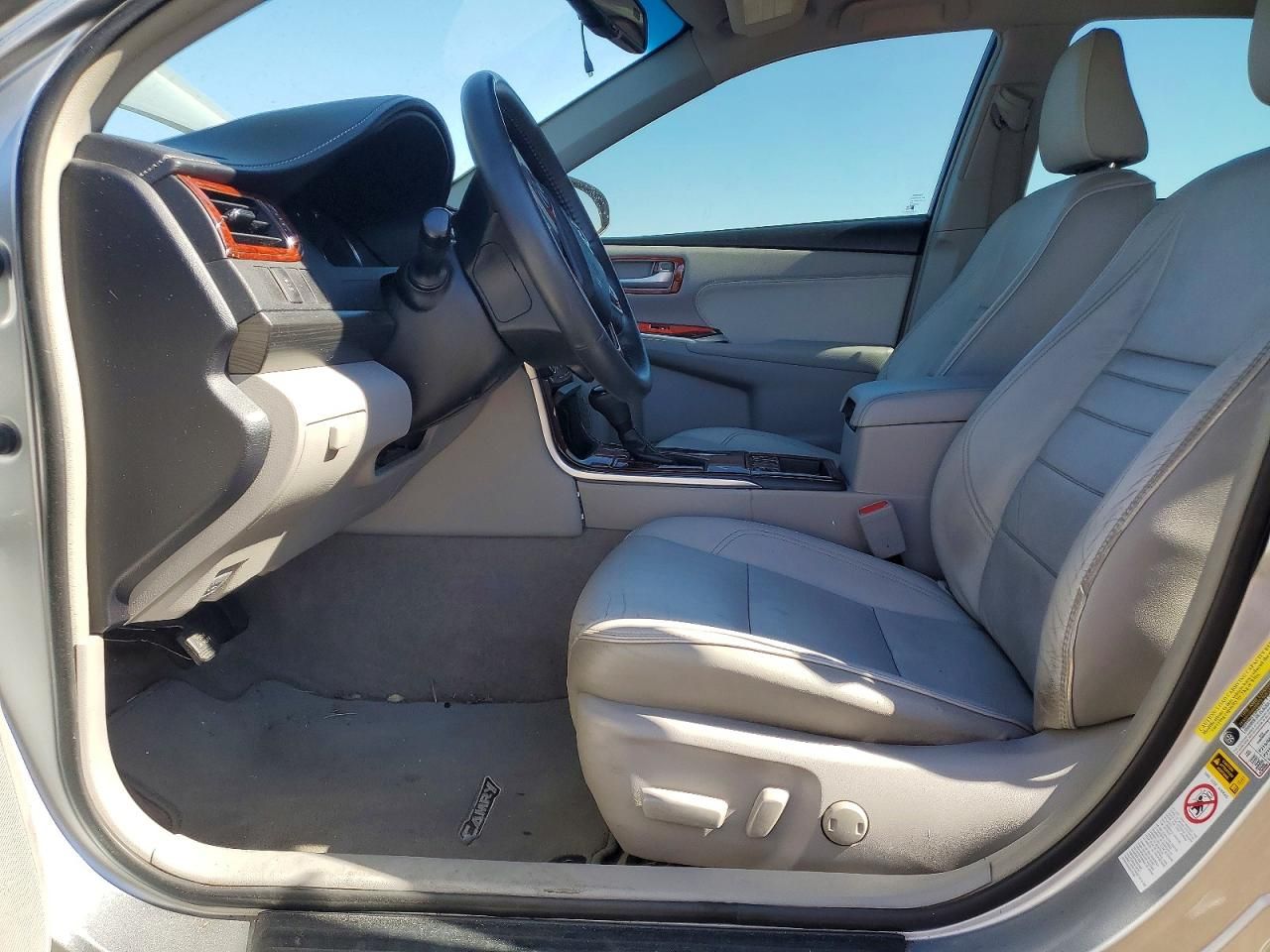 2017 Toyota Camry Hybrid