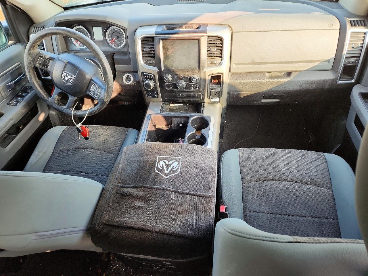 2014 Dodge RAM 1500 SLT