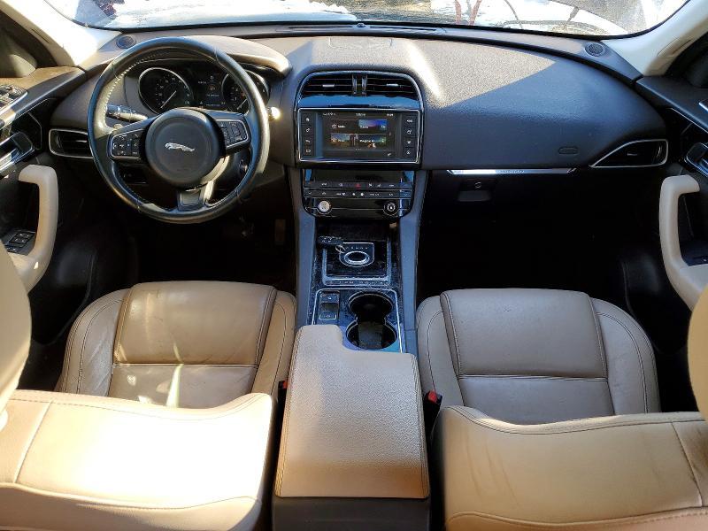 2017 Jaguar F-pace Prestige