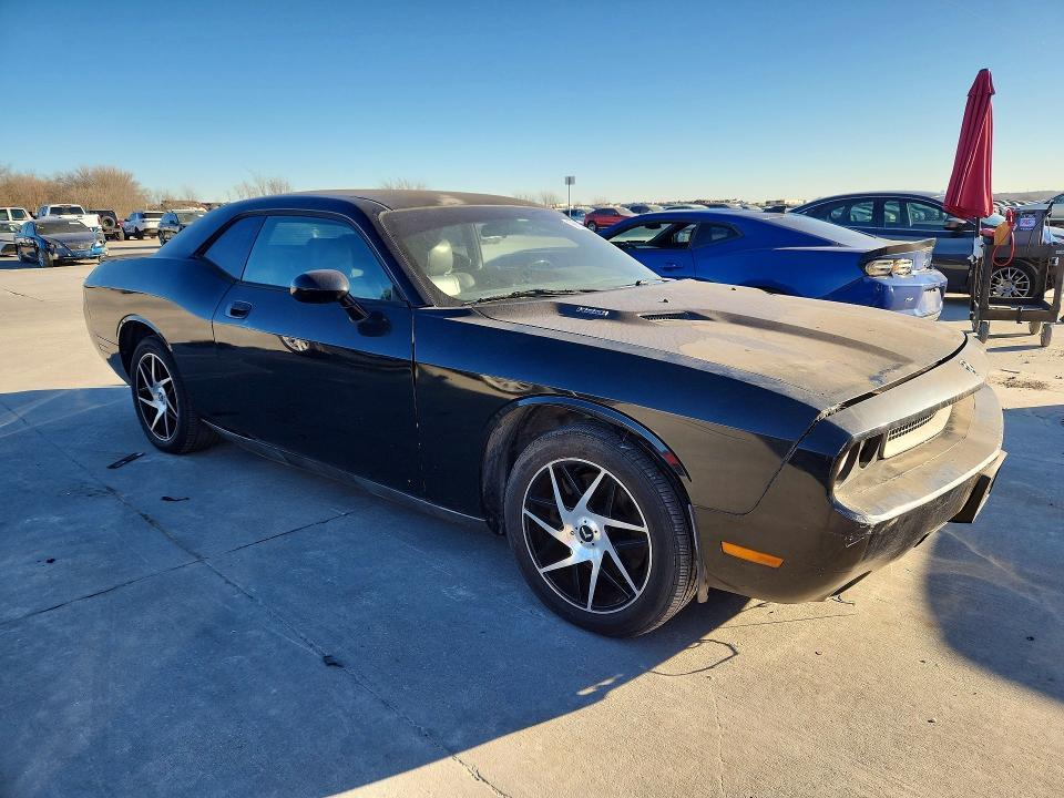 2010 Dodge Challenger r