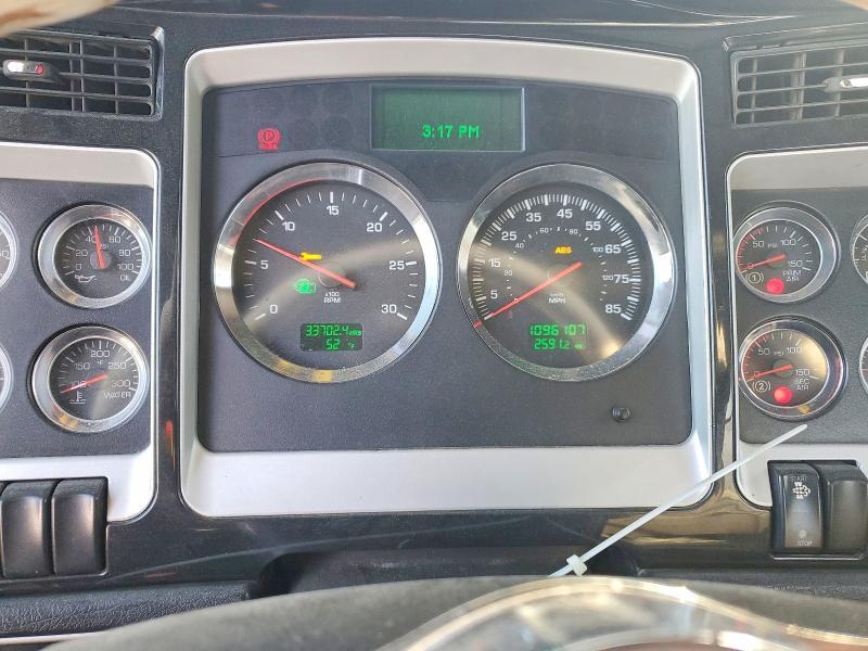 2012 Kenworth Construction W900