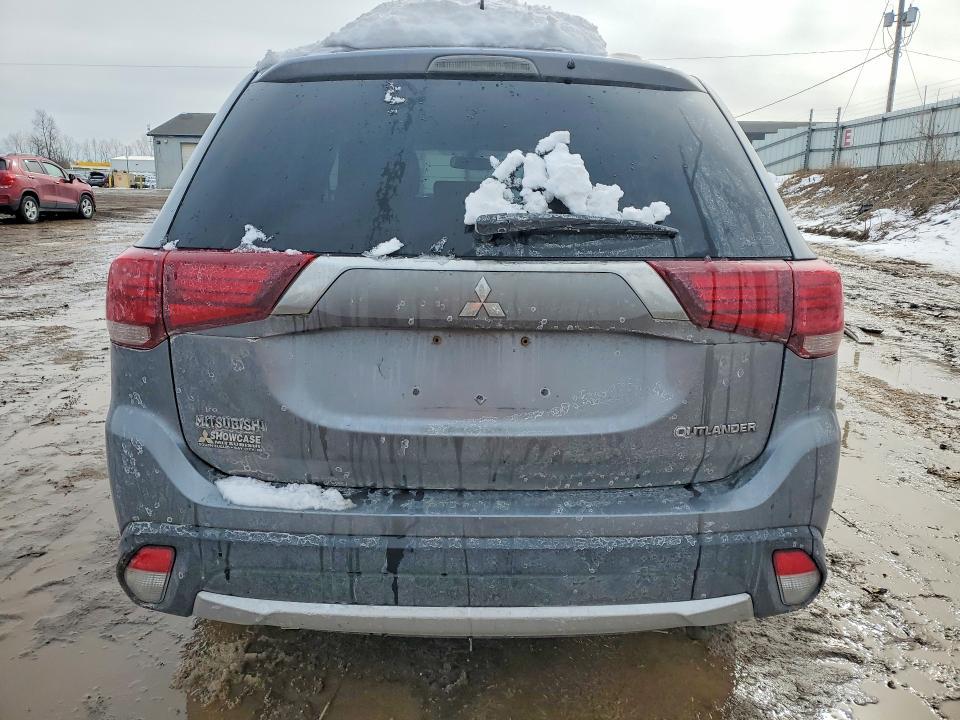 2016 Mitsubishi Outlander se