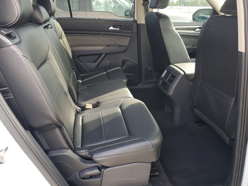 2021 Volkswagen Atlas awd V6 4D suv se W/technolog