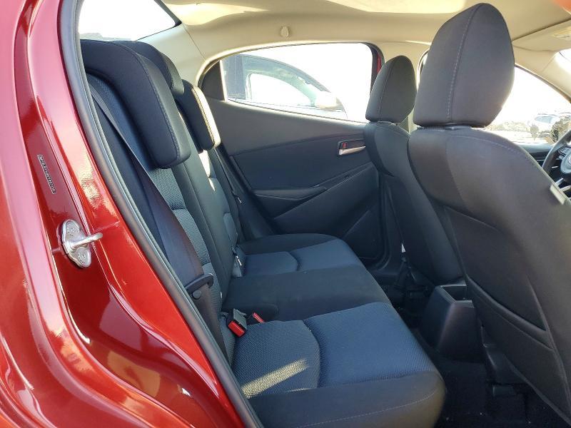 2019 Toyota Yaris le