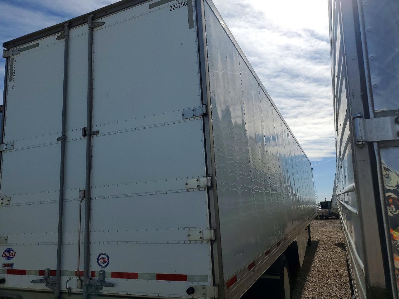 2019 Utility VS2RA Refrigerated Van Trailer