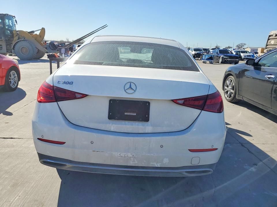 2022 Mercedes-Benz C300