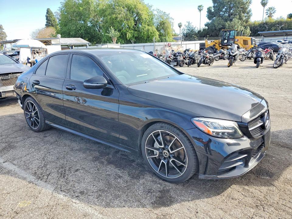 2019 Mercedes-Benz C300