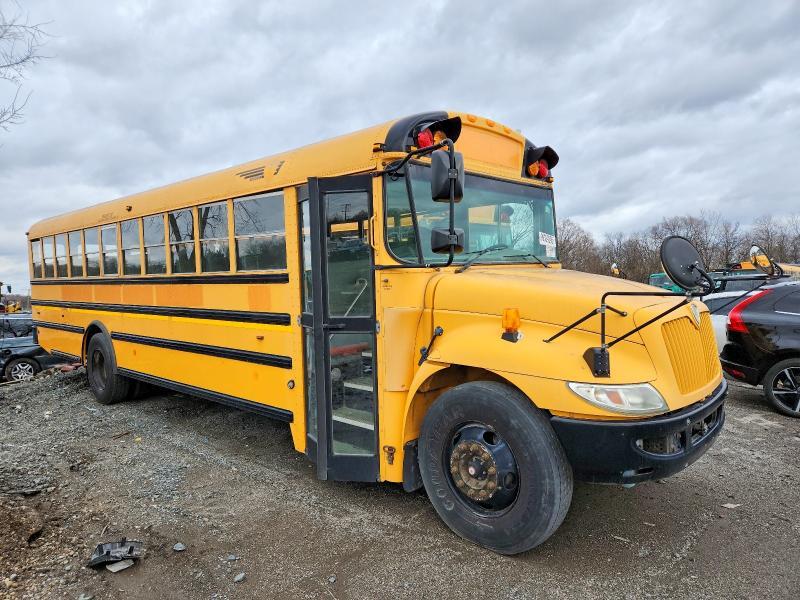 2014 Ic Corporation 3000 CE