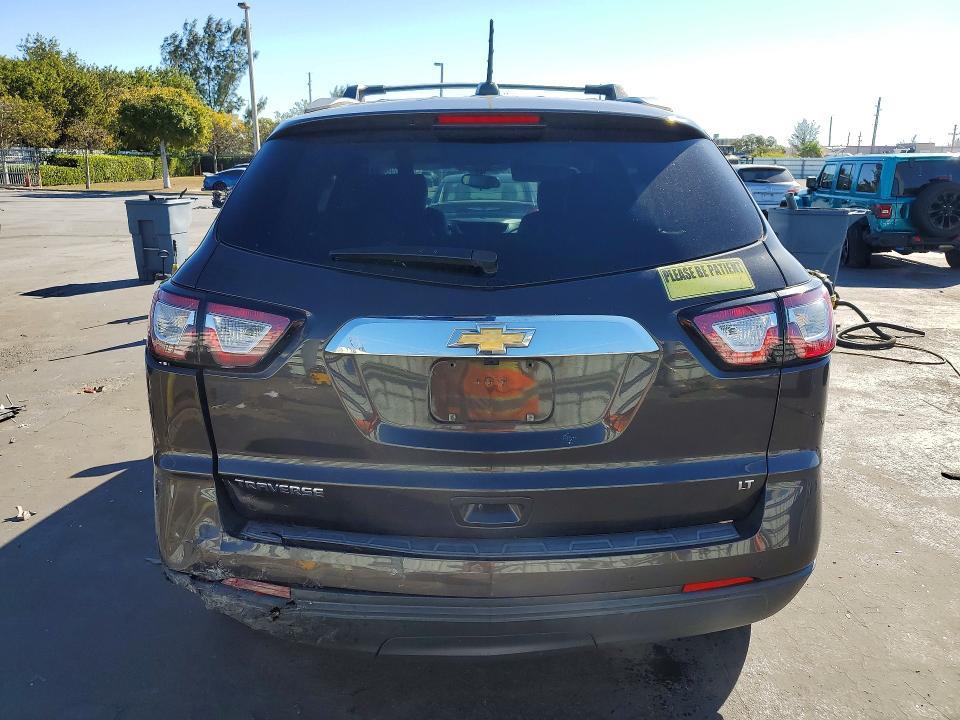 2017 Chevrolet Traverse lt