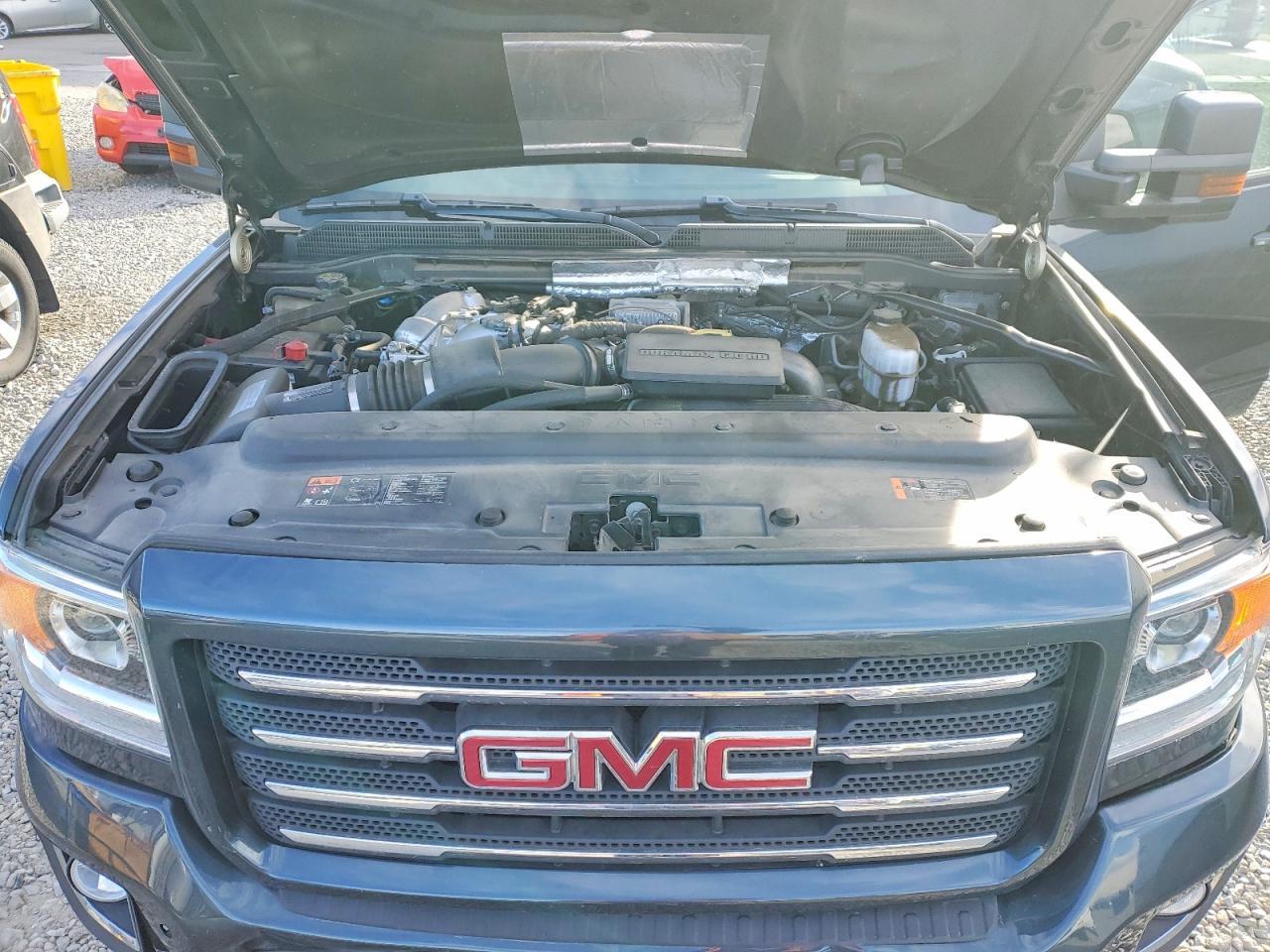 2019 GMC Sierra K2500 slt