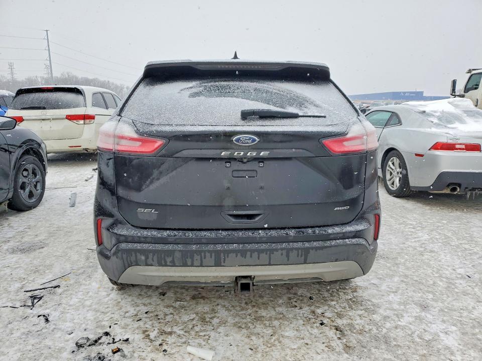 2021 Ford Edge sel