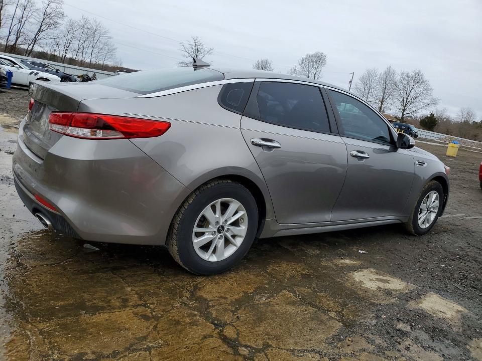 2016 KIA Optima lx