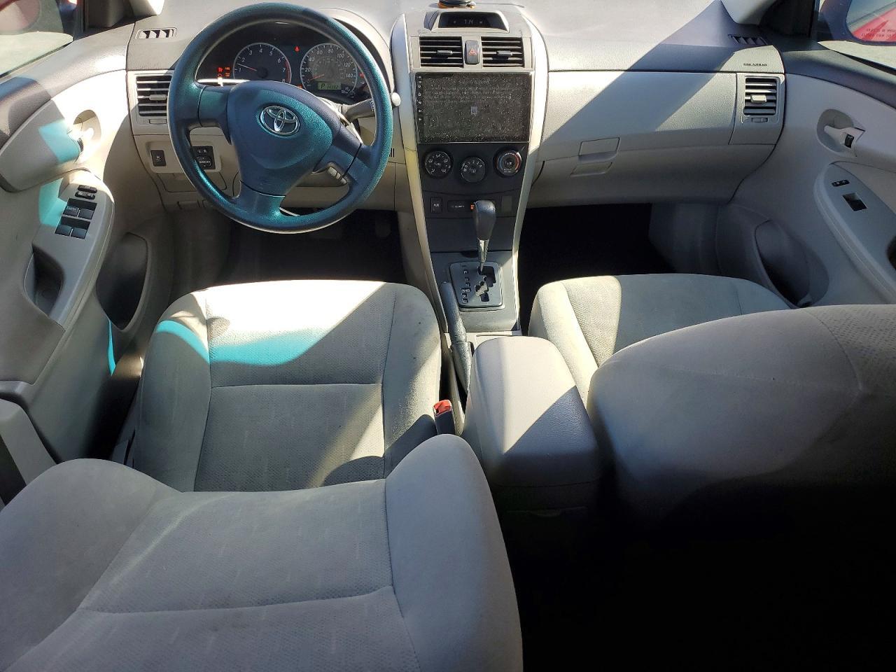 2013 Toyota Corolla l