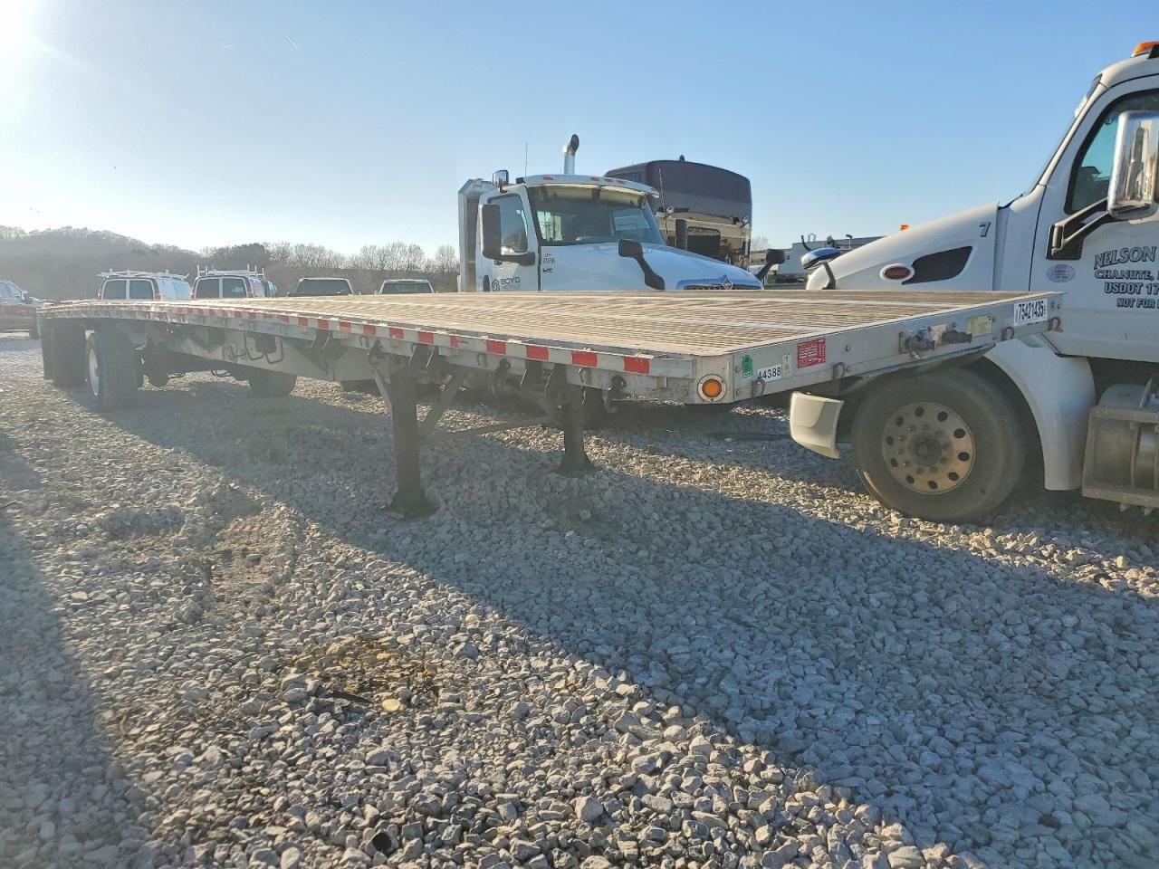 2018 Reitnouer Flatbed Trailer